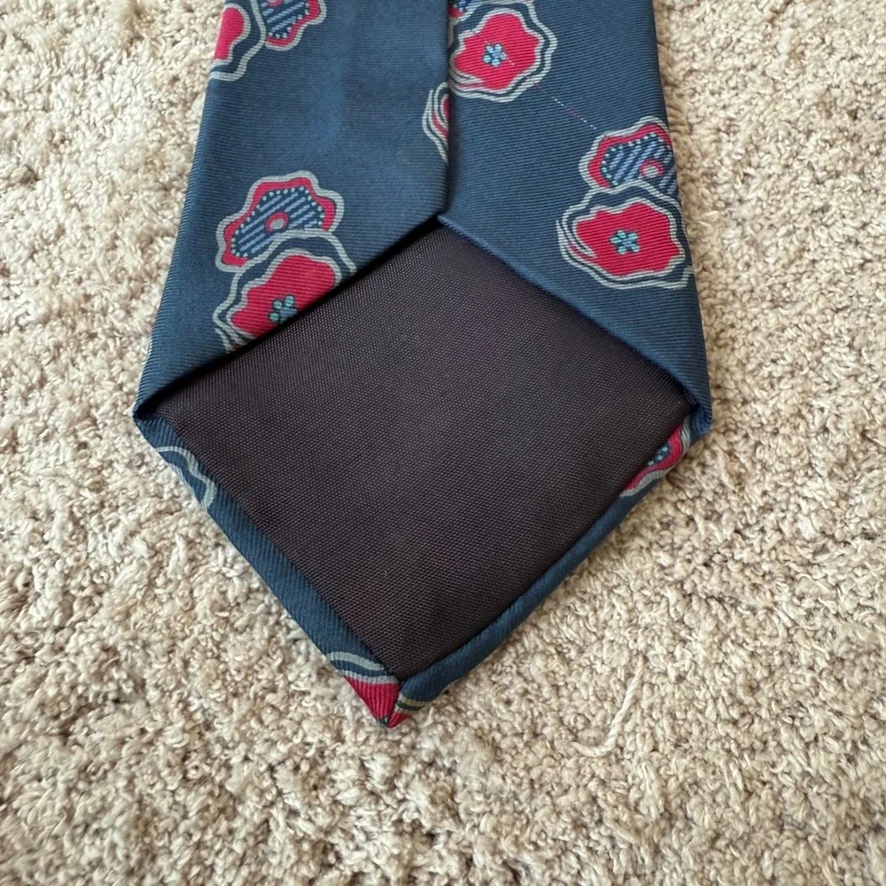 Envoy Mens Silk Tie Navy Blue Red Abstract Floral Poppy Pattern RN 20041 58x3.25